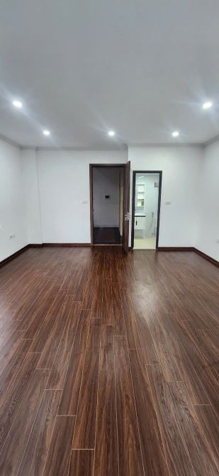 Bá,n Nhà Lại Yên - Hoài Đức, 43.3m2*5Tầng, lô góc, view hồ thoáng mát, đường thông, ôtô đỗ - 9