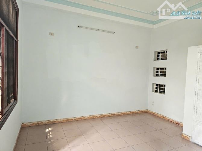 BÁN NHÀ MẶT TIỀN ĐƯỜNG NGUYỄN ÁI QUỐC TÂN HIỆP 143M2 CHỈ 14,5 TỶ - 9