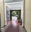 Cho thuê nhà lô 16 Lê Hồng Phong, DT 126m2, ngang 7m, nhà 3 tầng sạch đẹp, phòng rộng