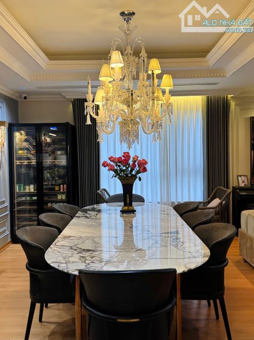 Bán nhà phố Nguyên Hồng, 55m2, 7 tầng, 18.5ty, Kinh doanh, Ô tô tránh
