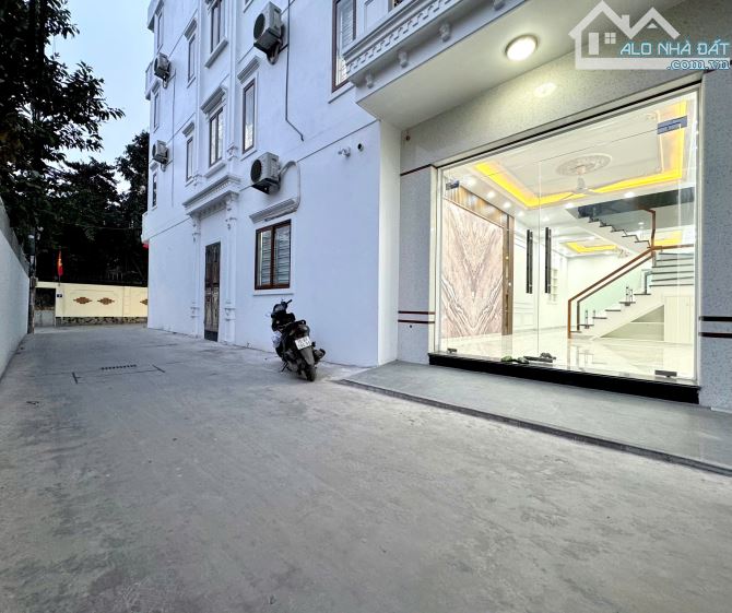 4 tầng xây mới oto đỗ cửa Ngô Gia Tự - Hải An