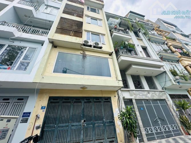 Bán nhà PL Nghĩa Đô 74m 6T Giá chỉ 33 tỷ