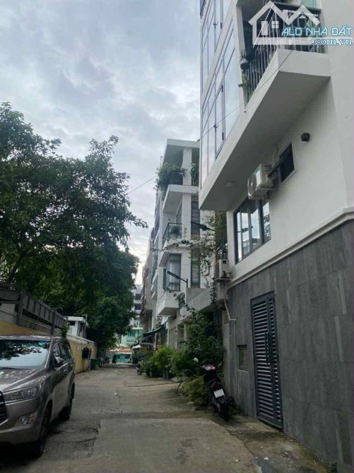 Cơ Hội Vàng Sở Hữu Nhà 1 Trệt 2 Lầu đường D5, sau DH Ngoại Thương - Giá Chỉ 110 Triệu/m²!