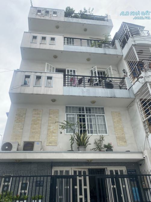 Bán Nhà Hẻm -Cách Mạng Tháng Tám -Tân Bình -DT:26m2-5Tầng -Mặt Tiền :6m -Giá :7,5Tỷ .