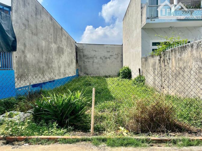 Nền 5.8x18m Mỹ Hạnh Nam, gần Giồng Lớn, đường xe hơi, giá chỉ 1.4 tỷ