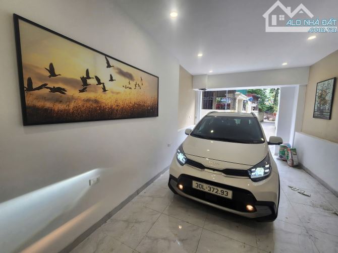 Bán nhà Chu Huy Mân, gara oto, lô góc, 63m2, 5 tầng, 13.3 tỷ