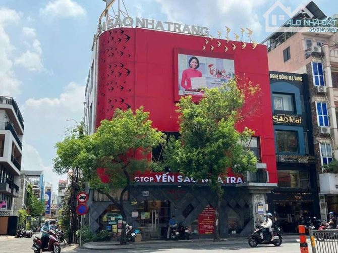 Cho Thuê GÓC 2MT 12x5m đường Nam Kỳ Khởi Nghĩa quận 3