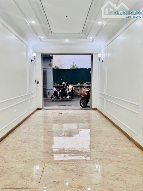 BÁN NHÀ ĐẸP, MỚI NGỌC THỤY – Ô TÔ TRÁNH – 2 THOÁNG - Ở NGAY – 58M2 CHỈ 16,8 TỶ