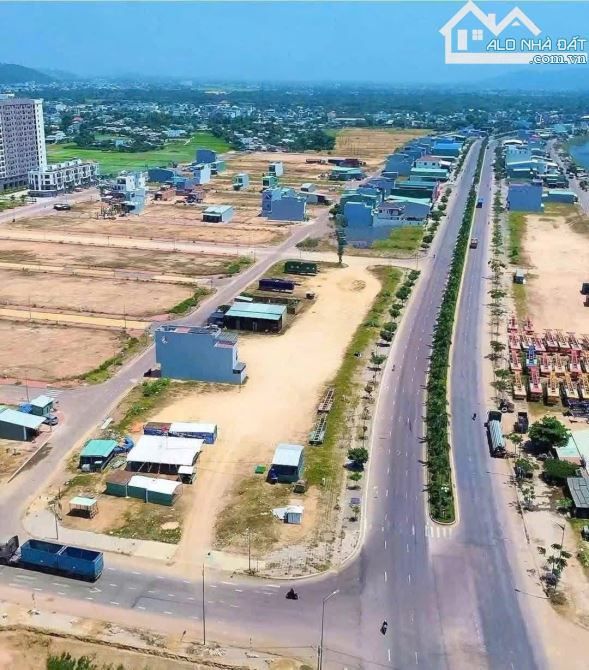 LÔ GÓC LONG VÂN SIÊU HOT – NGAY TRUNG TÂM LONG VÂN – GẦN FPT QUY NHƠN - 3800