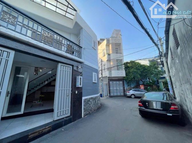 Hiếm nhà 2 tầng, hẻm xe hơi quay đầu, hoàn công chuẩn, gần Hoàng Diệu 2 Linh Trung