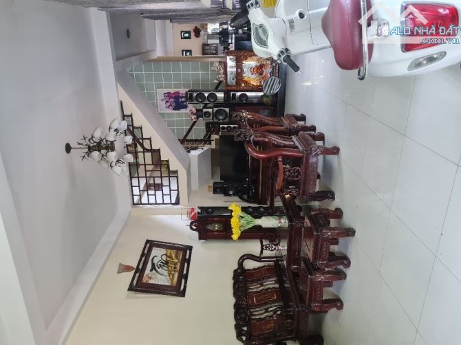 CC CẦN BÁN NHÀ 3 TẦNG LÔ GÓC 2 MT LƯƠNG NHỮ HỘC , DT KHỦNG 140m2 CHỈ 15 TỶ.