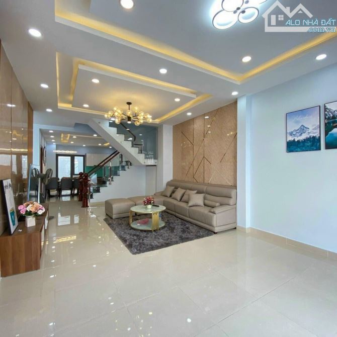 Bán nhà MP Nguyễn Viết Xuân, Ngã tư Ngô Thì Nhậm, 60m², MT 5m – Kinh doanh mọi loại hình