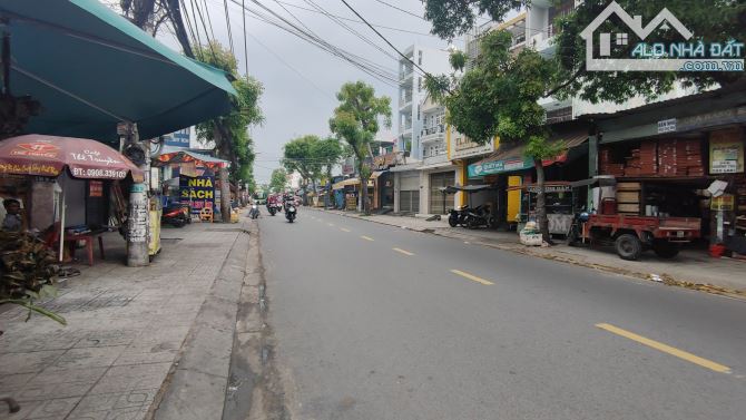 Căn góc mặt tiền Nguyễn Văn Qúa, 6.2x25m, nở hậu 8.8m, giá chỉ 19.99 tỷ