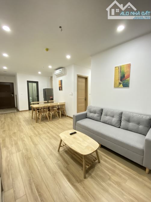Cho thuê chung cư Bonaza - 23 Duy Tân. 100m, 3 phòng ngủ đủ đồ 18.5 triệu/tháng