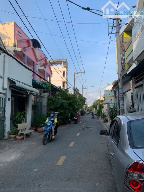 MẶT TIỀN ĐƯỜNG NHÁNH NGUYỄN ẢNH THỦ. NGAY HÀ CHƯƠNG. TRUNG MỸ TÂY. CHỈ HƠN 3 TỶ