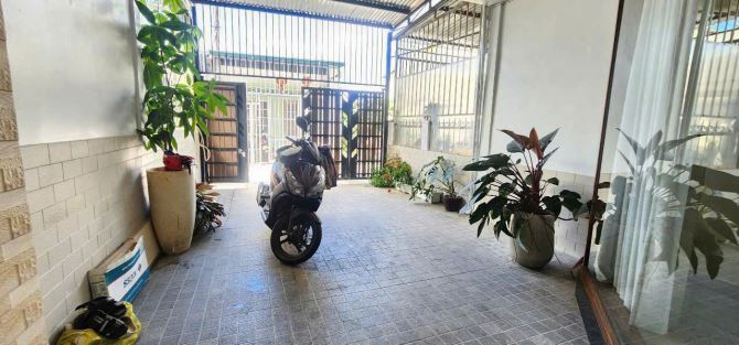 Bán Nhà Sổ Hồng Hoàn Công Hẻm Ô Tô 4m Đường 3 Tháng 4 Chỉ Với 5 Tỷ 7