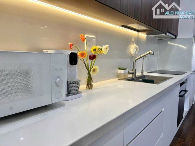 Bán nhà LK ngõ Cổng Kiến Hưng 50m2, 7T, MT 5m, 2 MT, Thang máy, vỉa hè 5m, KD đỉnh,15.5ti