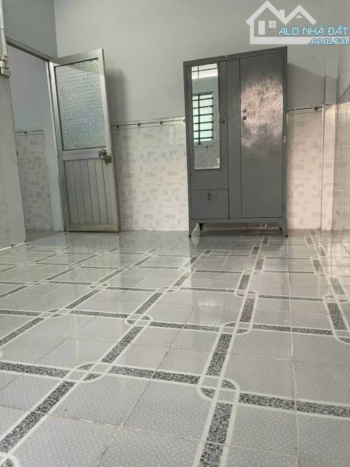 dãy trọ 4 phòng trục chính hẻm 11 đa khoa trung ương, lộ ô tô tới cửa
