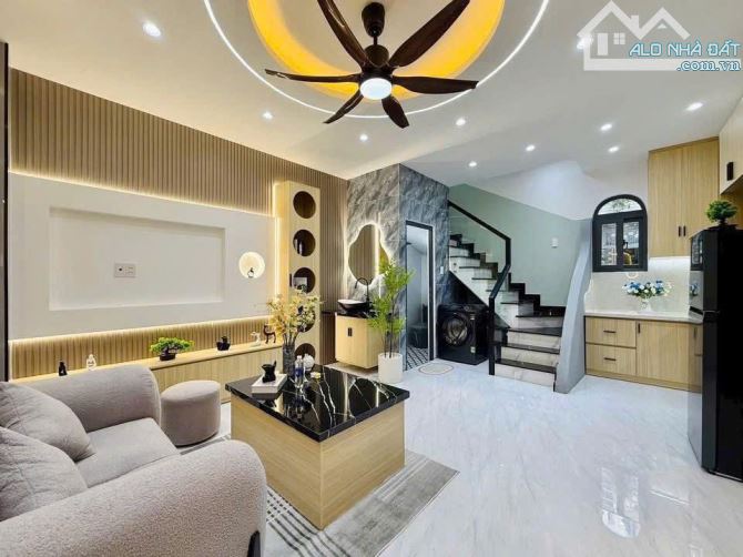 Gía cực tốt - Bán nhà Đông la 3ty45 , ngay sát kđt Đô Nghĩa , 1,5km ra tới Đại Học phenika