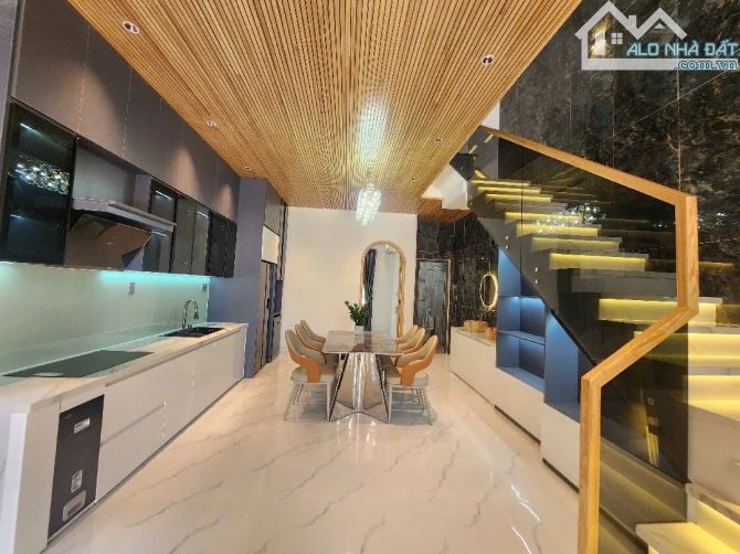 🏡 BÁN CĂN HỘ LÔ GÓC SIÊU VIP – MẶT TIỀN NGŨ HÀNH SƠN – ĐỐI DIỆN ĐẠI HỌC KINH TẾ - CHỈ 9🏡