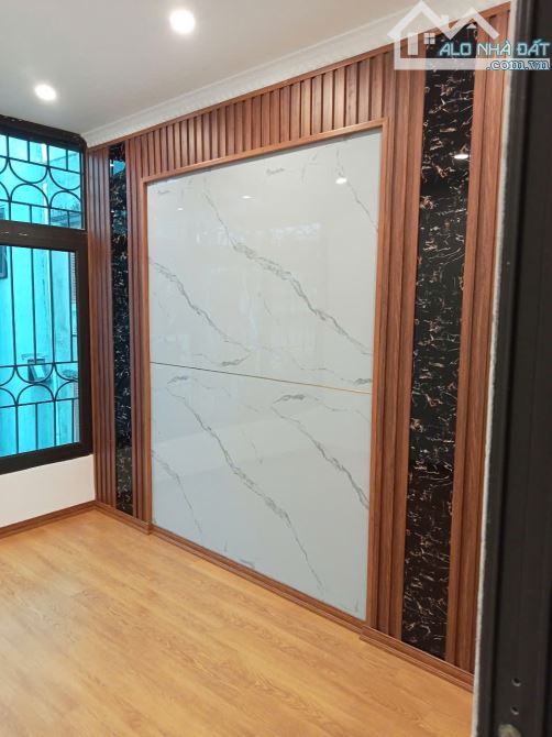 Bán nhà Ngọc Thụy, nhà đẹp ở luôn, 58m2, 8.2 tỷ