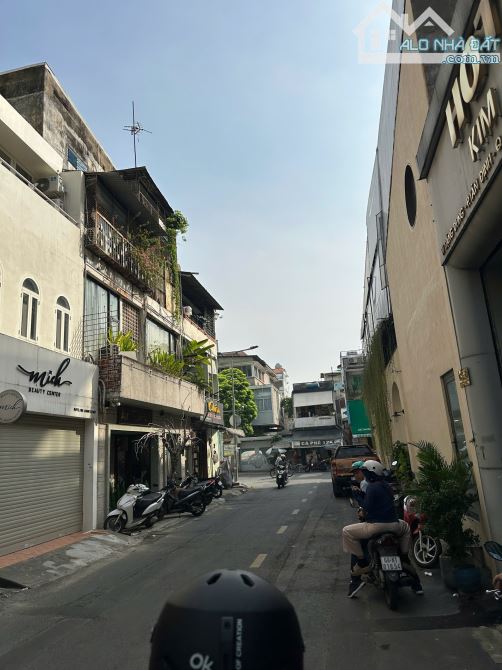 🔥 Nhà 5 TẦNG trung tâm Q1 – GIÁ CHỈ 23 TỶ 🔥