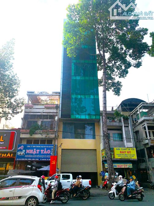 BÁn nhà vip khu thời trang Lê Văn Sỹ gần ngã tư gồm 7 tầng thang máy thu nhập 76tr
