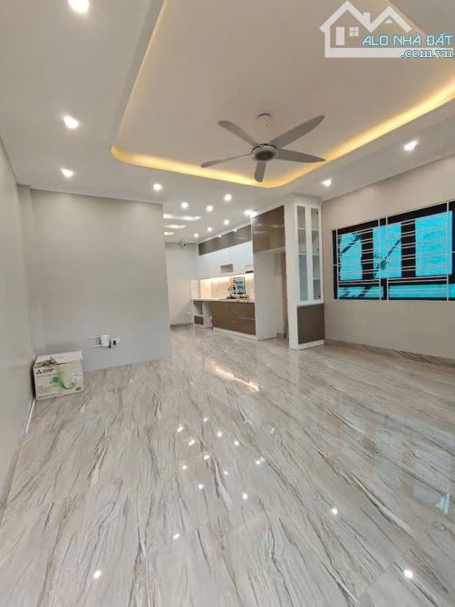 🔥 BÁN GẤP TRONG THÁNG ĐỂ ĐỊNH CƯ – TRỊNH VĂN CẤN – 64M² – 6 TẦNG – PHÙ HỢP Ở VÀ KINH DOAN
