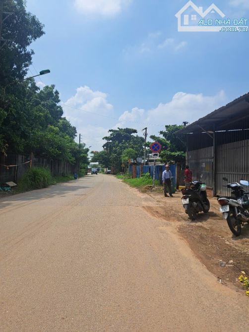 Thống Nhất- Dĩ An- 100m2- 6.15 tỷ- Sổ hồng riêng.