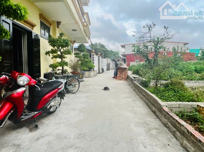 ♦️♦️Chào bán lô đất tuyến 2 đường Kiến Thiết, cạnh chợ Hoa quả, tặng nhà cấp 4  🍀Thông số