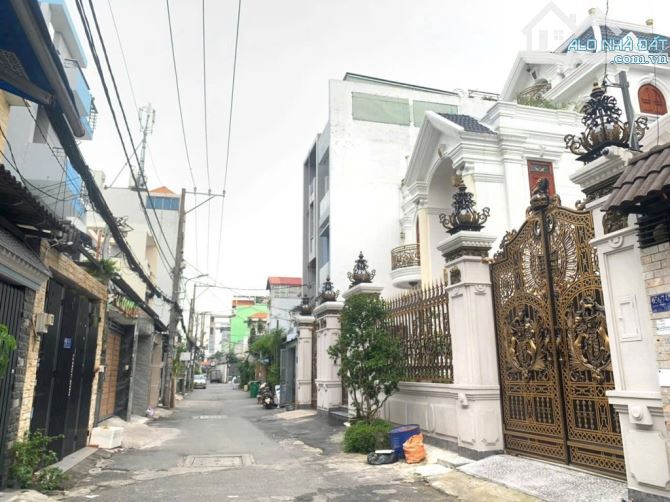 QUANG TRUNG P11 GÒ VẤP ,5 × 17 , 2 TẦNG ,XE HƠI NGỦ NHÀ ,NHỈNH 7 TỶ