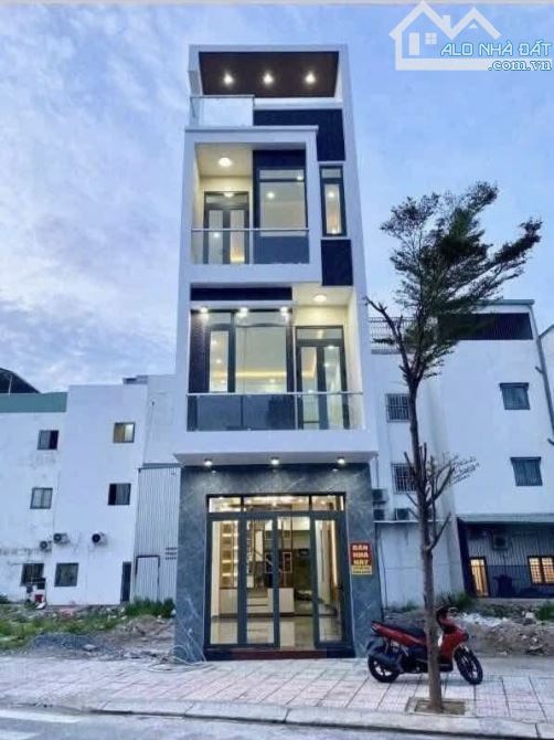 CHỦ GỞI BÁN NHÀ 1 TRỆT 2 LẦU (HOÀN CÔNG) ĐANG HOÀN THIỆN KHU TĐC QUANG VINH. GIÁ CHỈ 4 TỶ