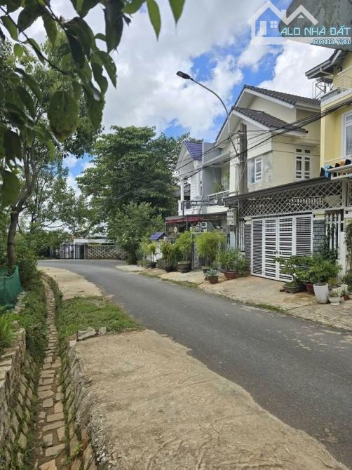 :🌿CẦN BÁN VILLA NGHỈ DƯỠNG ĐỘC NHẤT KHU ĐỒI NGÔ QUYỀN – PHƯỜNG 6, ĐÀ LẠT 🌿