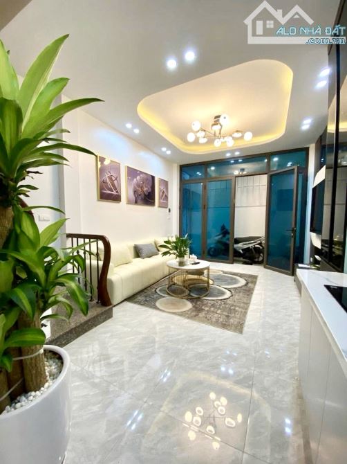 Bán nhà phố Kim Ngưu - Tặng nội thất 29m 4 tầng giá 5.18 tỷ