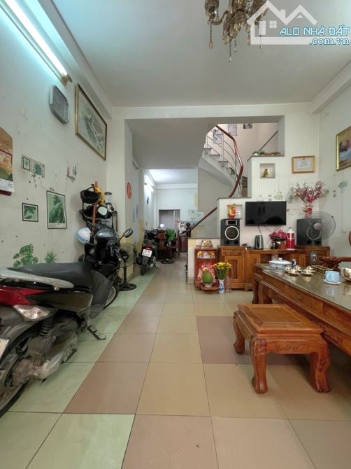 BÁN NHÀ ĐẸP CẠNH TÂ.N KỲ TÂ.N QUÝ - AEO.N MA.LL - ( 4X14M )