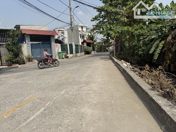 Bán đất 80m2, 28 Đào Tông Nguyên, Nhà Bè, HXH, XDTD, Giá Chỉ 4.75 Tỷ.