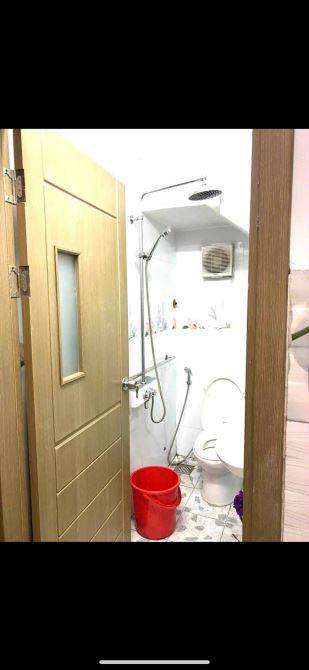 Cho thuê nhà đường Hòa Hảo Q10, 2 lầu 3PN, 3WC, 44m2, giá 16tr/tháng - 10
