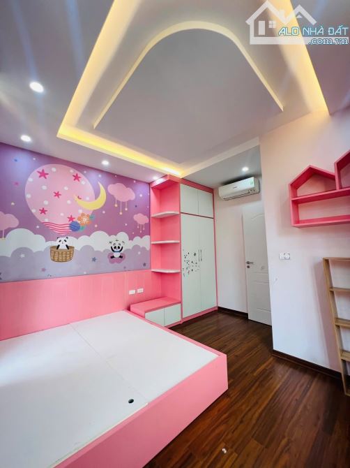 Bán nhà Thanh Nhàn 67/75m2, 5T, mt 7m thang máy, oto đỗ cửa, cách phố 15m. Giá 23.5 tỷ TL