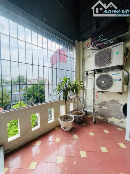 BÁN NHÀ NGÕ 1 BÙI XƯƠNG TRẠCH 30m2 5 TẦNG MT 3.5m CHỈ 7.75 TỶ, Ô TÔ LÙI CỬA - KINH DOANH - 10