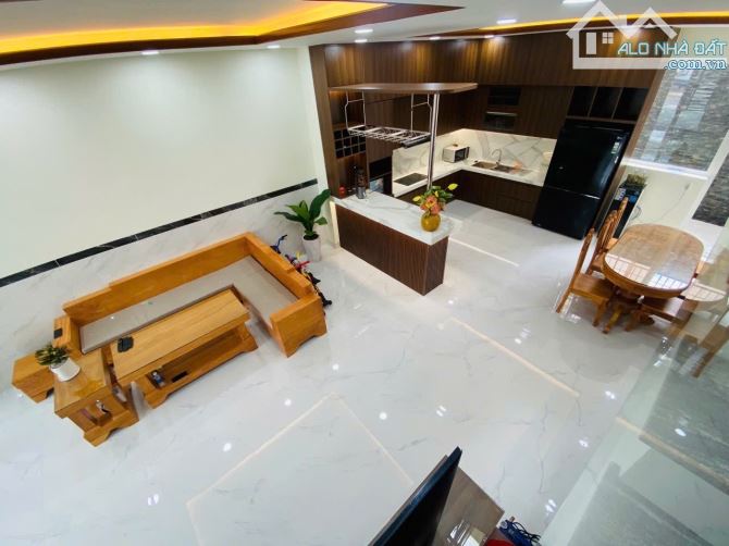 SIÊU PHẨM TRUNG TÂM HIỆP PHÚ – NHÀ 4 TẦNG MẶT TIỀN 12M – GẦN VINCOM - 147M2 – CHỈ 14 TỶ TL - 11