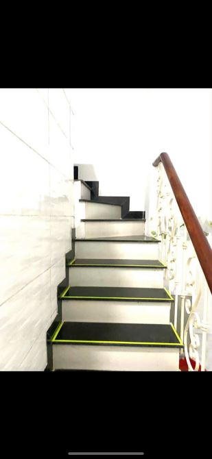 Cho thuê nhà đường Hòa Hảo Q10, 2 lầu 3PN, 3WC, 44m2, giá 16tr/tháng - 11