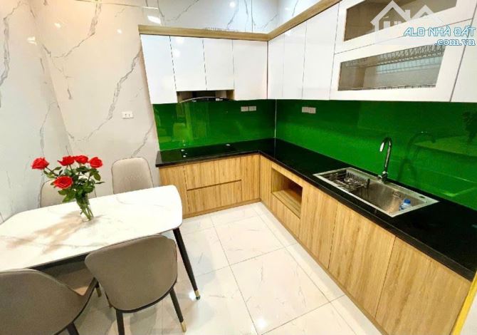 ĐỐNG ĐA – KHÂM THIÊN 46m 3 tầng MT 3,3M ngõ 3 gác Chỉ 6,6tỷ - 1