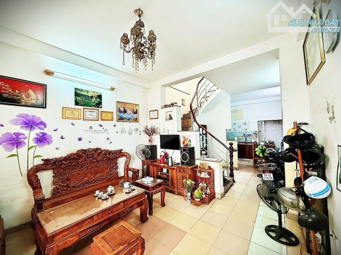 Giá Chỉ 5.8 Tỷ TL! 54M² 4 Tầng/3pn HIẾM NGANG 4.4m, Quang Trung, CHÍNH CHỦ 1 ĐỜI! - 1