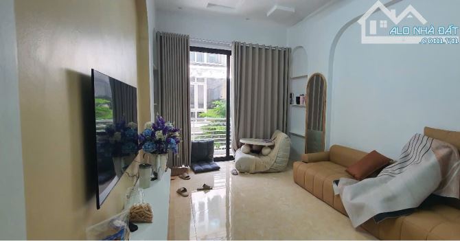 NHÀ ĐẸP TÔ VĨNH DIỆN, Ô TÔ GẦN - 2 THOÁNG - DÂN XÂY 40M2 * 5 TẦNG GIÁ 13.X TỶ - 1