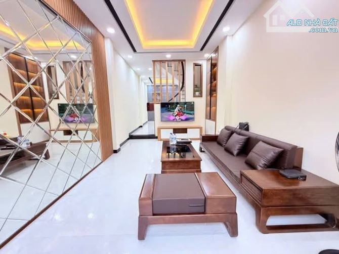 BÁN NHÀ MỚI NGÕ 81 ĐÔNG NGẠC – Ô TÔ VÀO NHÀ - 1