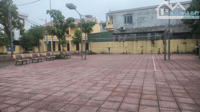 64 M ĐẤT ĐẸP ko tỳ vết của Uy nỗ Đông Anh ô tô thông. 2 lối ngõ trước và sau gần Vincổ loa - 1