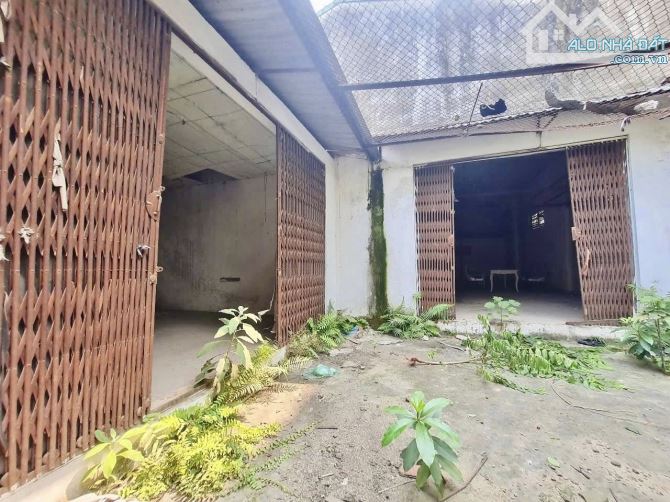 BÁN ĐẤT MẶT TIỀN PHỐ VĨNH HƯNG . SIÊU ĐẸP NHẤT KHU VỰC . MT 9,2 M . DT 221M. TRỤC CHÍNH - 1
