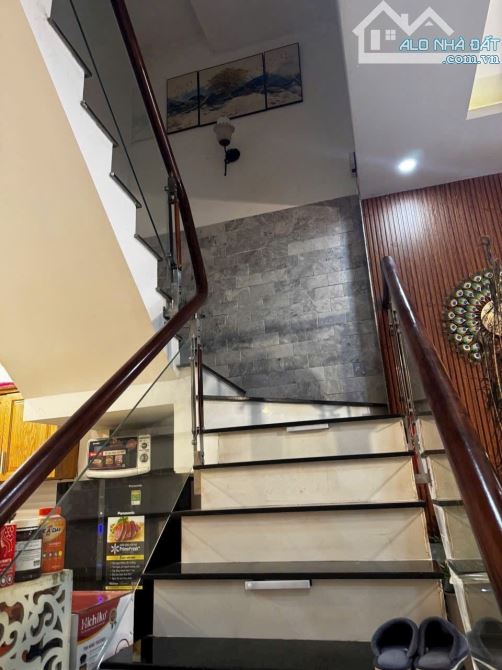 Bán gấp nhà 56m2. 3 tầng. Hương lộ 3.BHH.Bình Tân. - 1