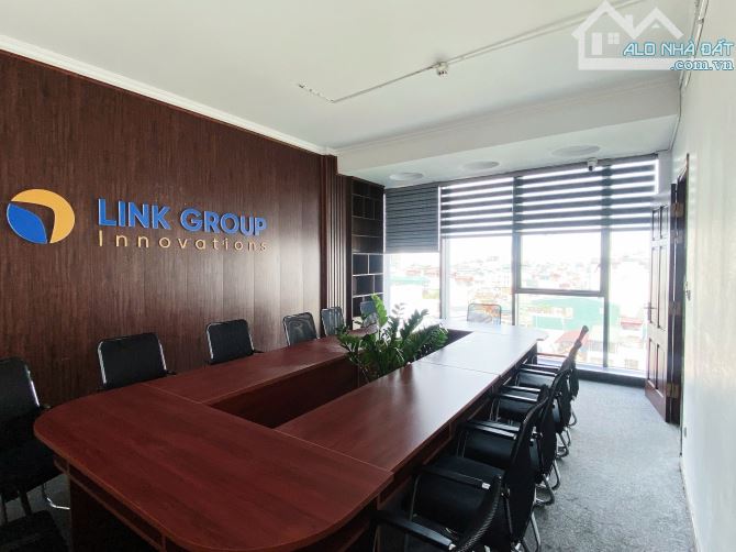 Chủ cần cho thuê sàn mặt phố Dịch Vọng 200m2 giá tốt - 1