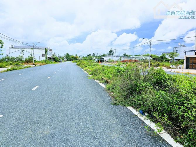 CẶP NỀN CỰC ĐẸP KDC ĐÔNG PHÚ - VỊ TRÍ GẦN CHUNG CƯ ĐANG XÂY - 1